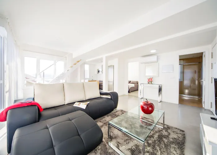 Rueiro 17 * A Coruna